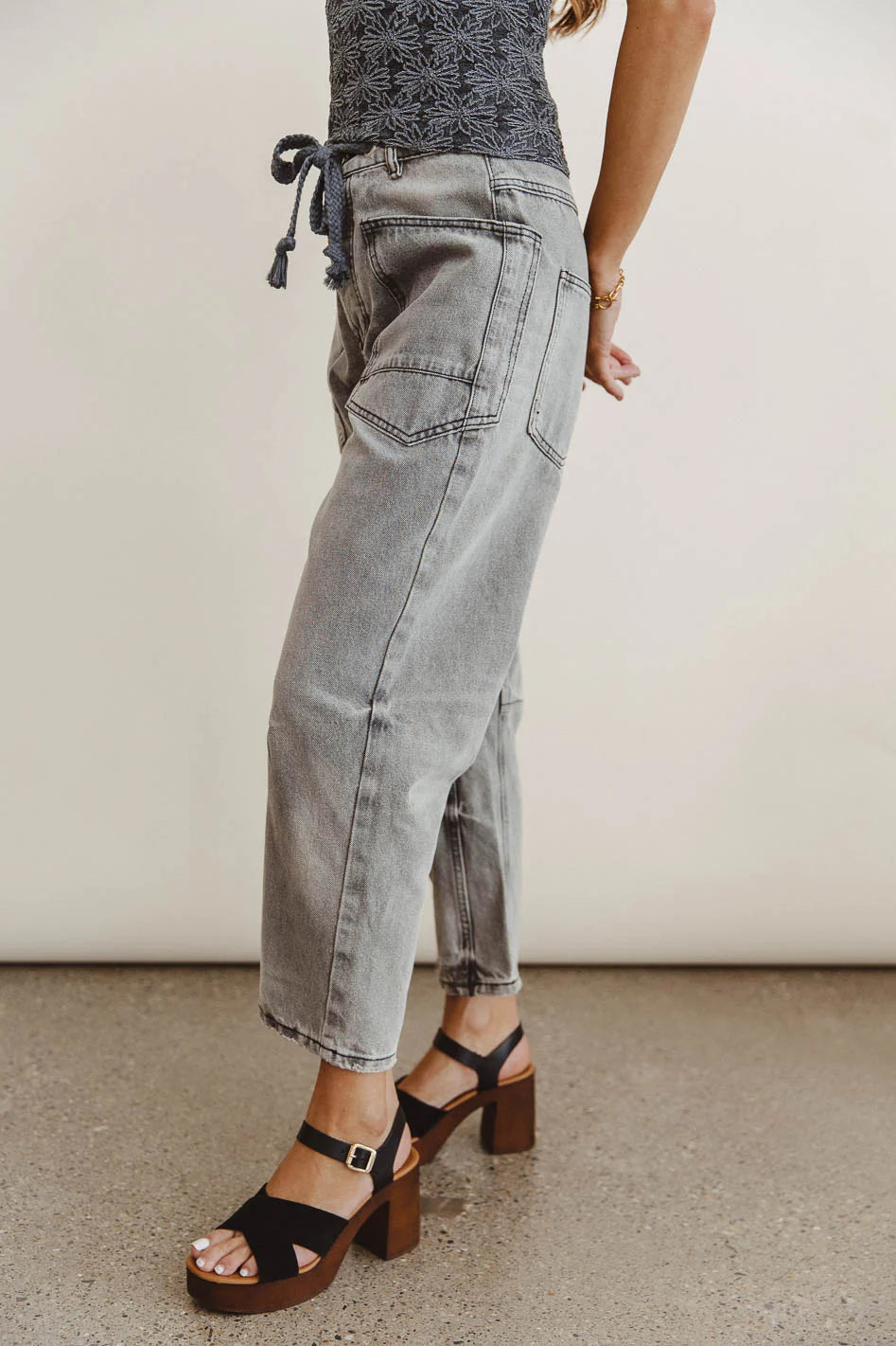Jocelyn Barrel Jeans in Grey FINAL SALE