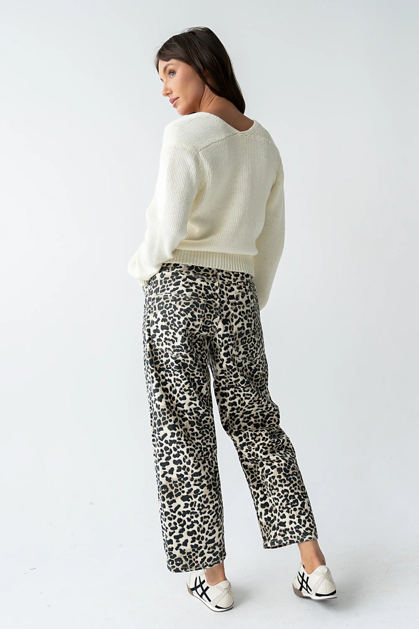 Jocelyn Barrel Jeans in Leopard
