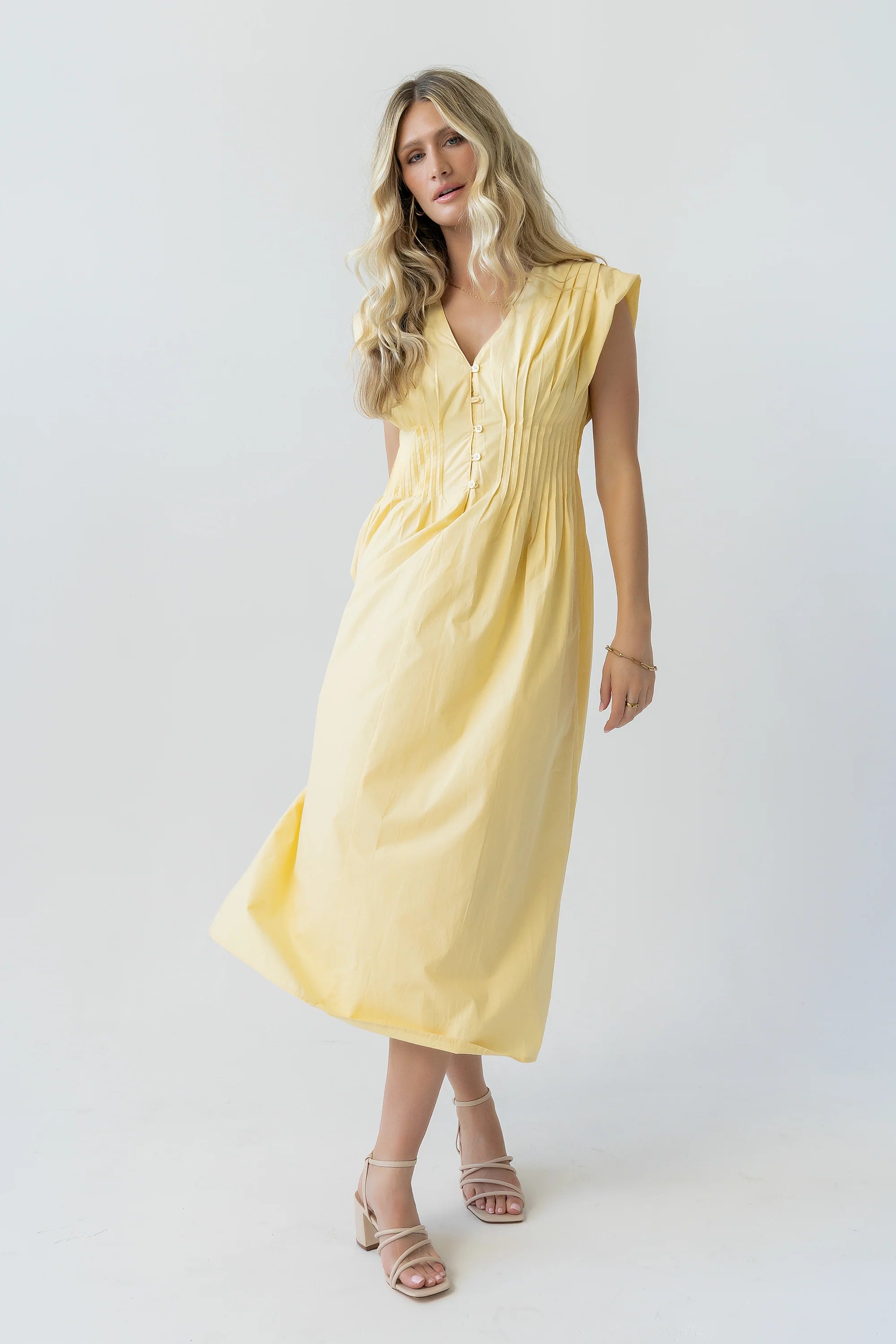 Barb Pleated Midi Dress in Yellow