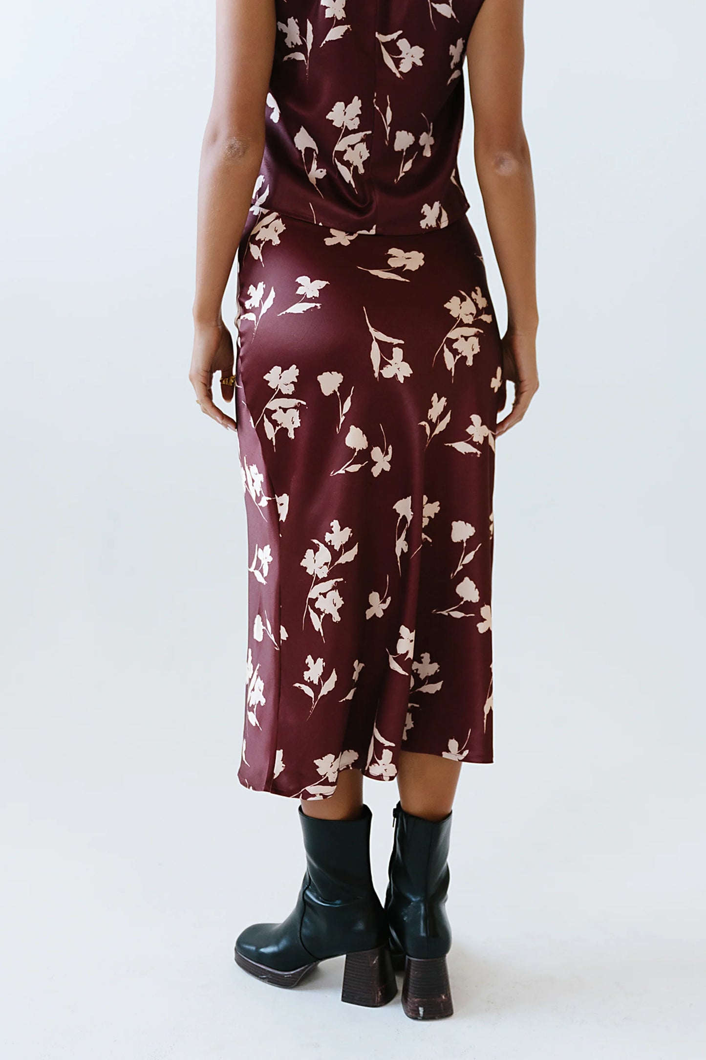 Carsyn Floral Maxi Skirt in Red Brown