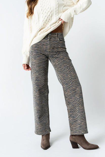 Avia Wide Leg Jeans