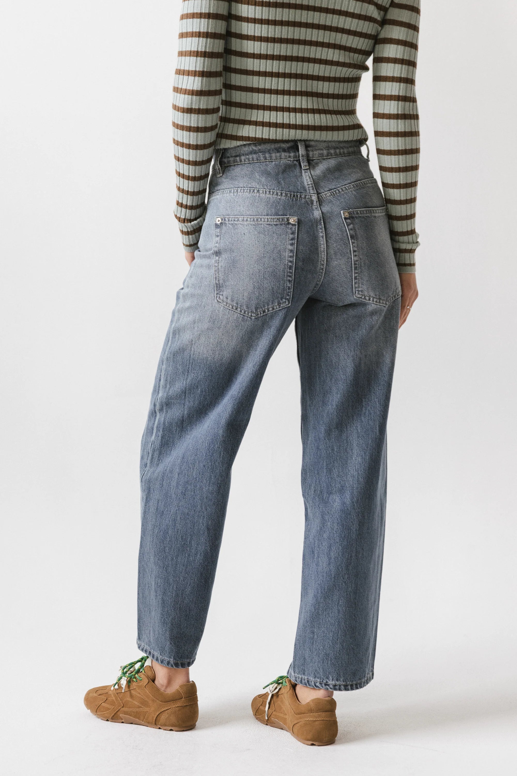 Moxie Relaxed Barrel Jeans