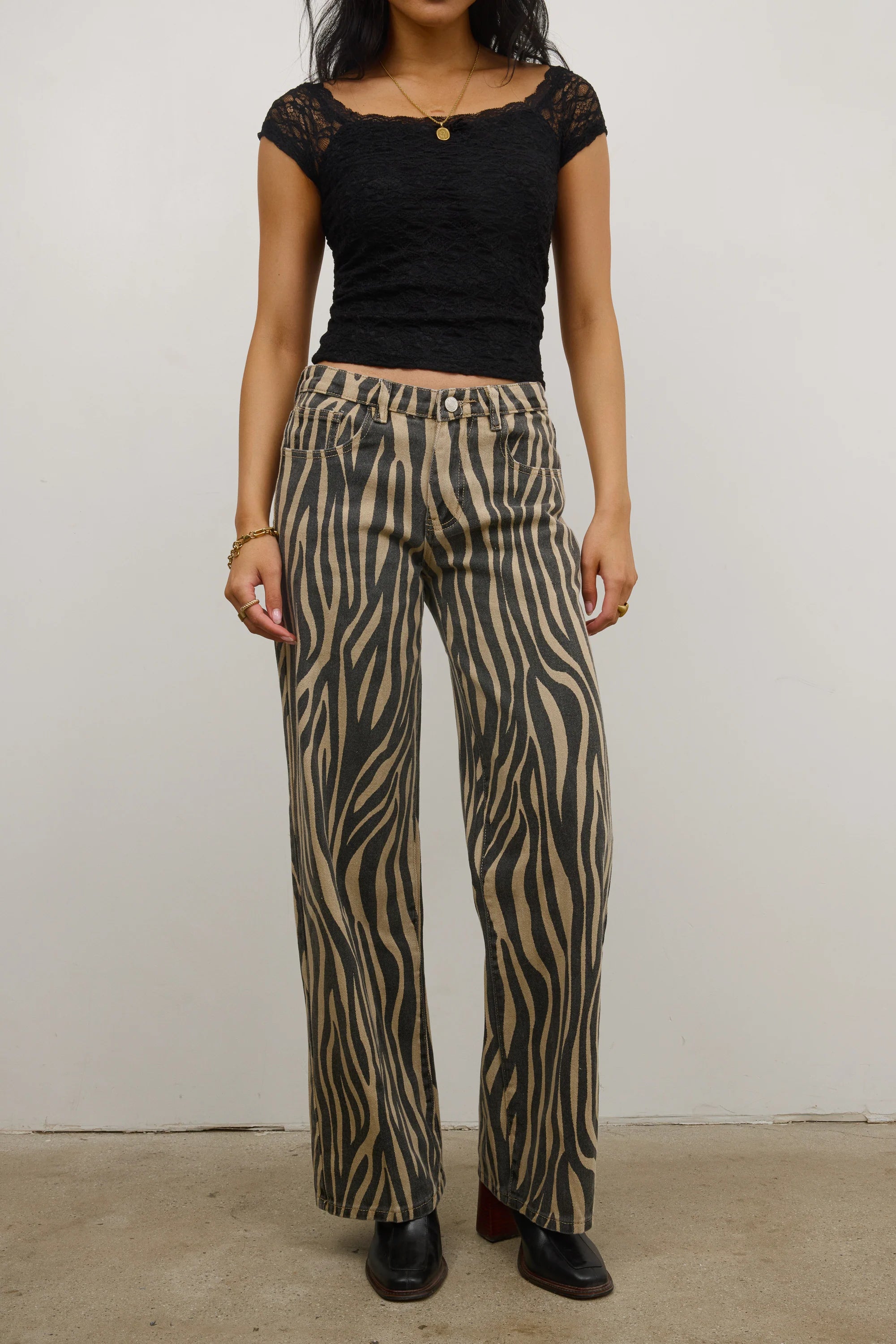 Kenzie Wide Leg Jeans in Zebra