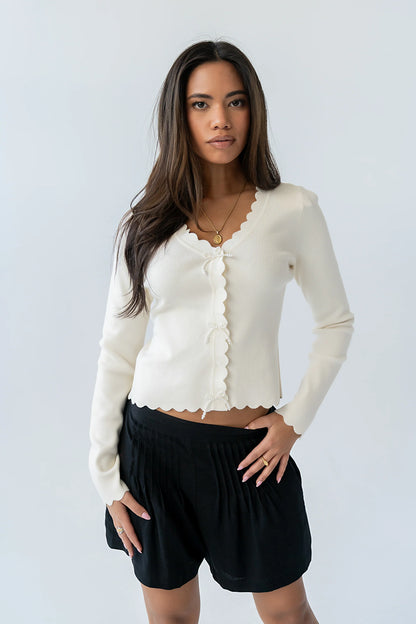 Suzy Scalloped Sweater in Ivory