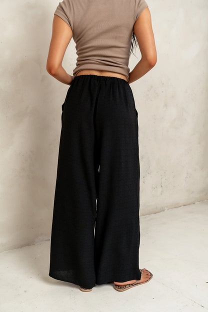 Salma Wide Leg Pants in Black