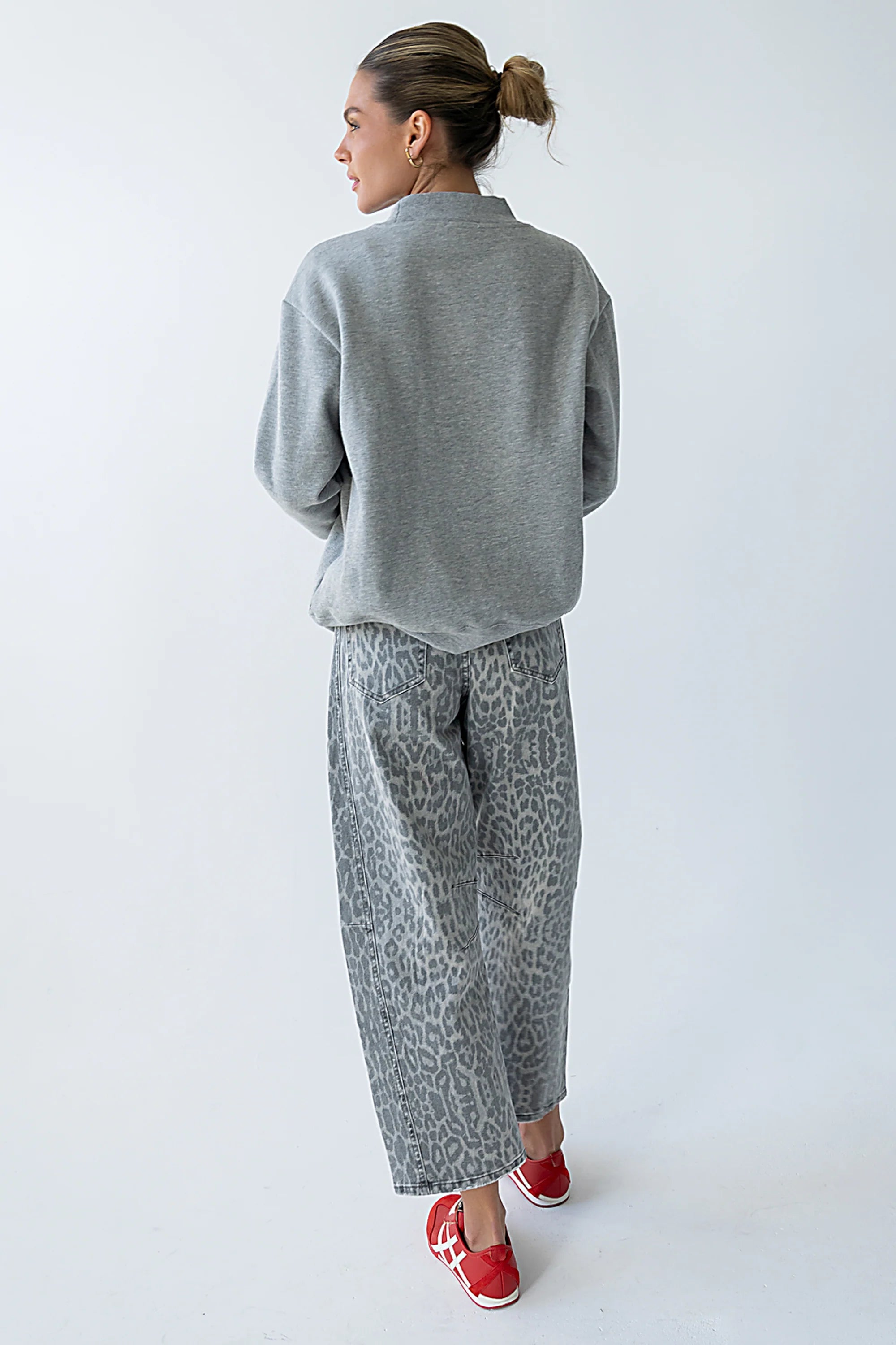 Marie Oversized Sweatshirt in Grey