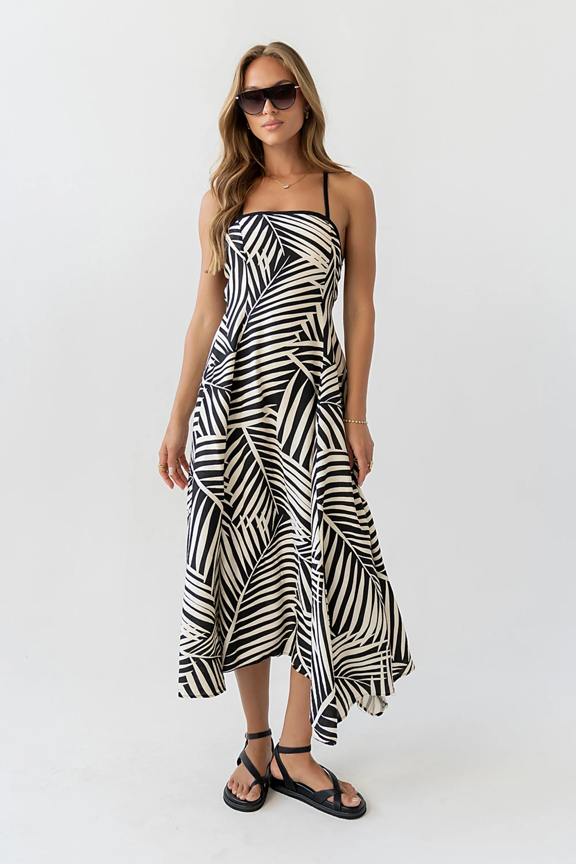 Zoelle Halter Neck Midi Dress