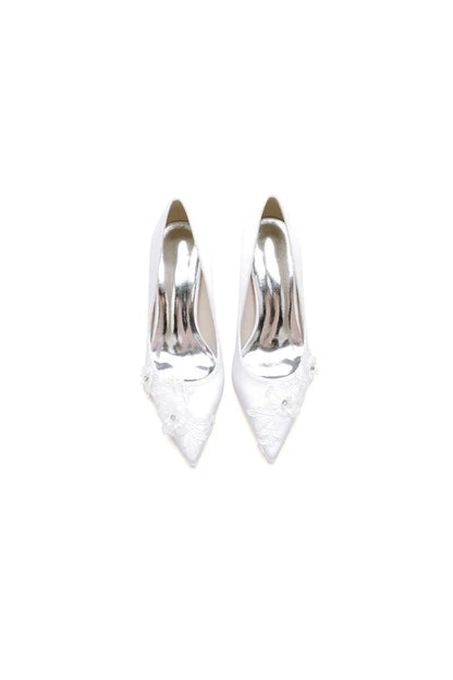 Sweet Pointed Toe Chunky Heels with Lace