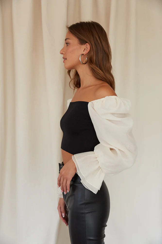 Paris Chiffon Puff Sleeve Contrast Top