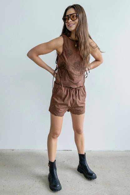 Rudy Embroidered Shorts in Brown