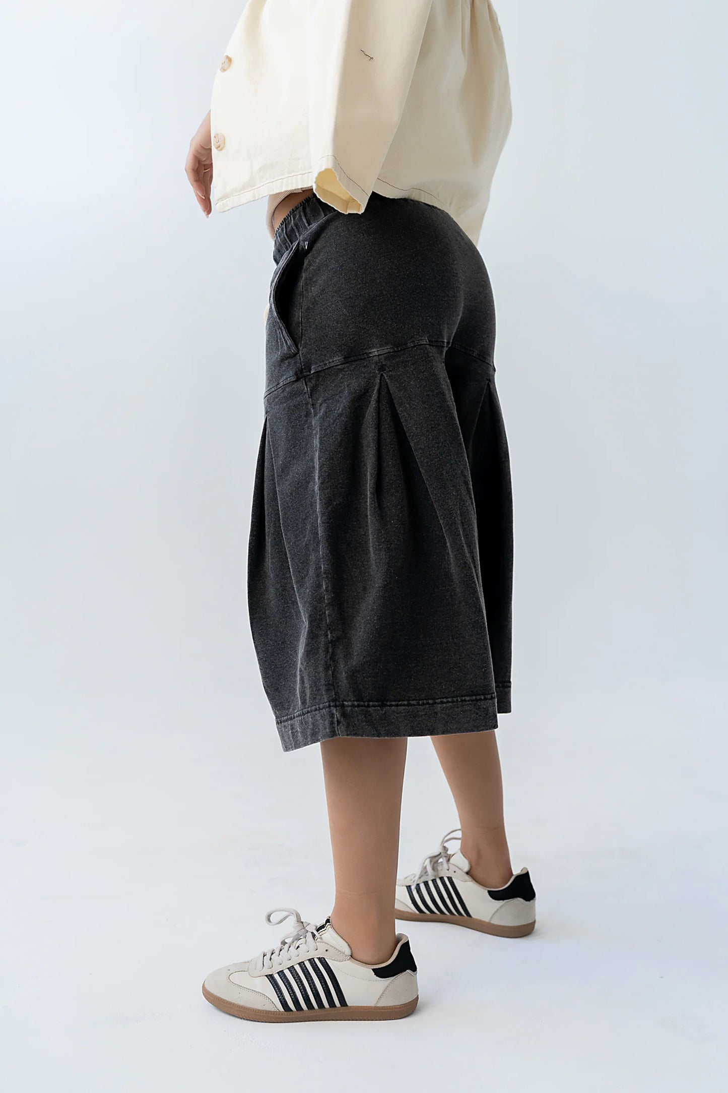 Micha Pleated Shorts in Black