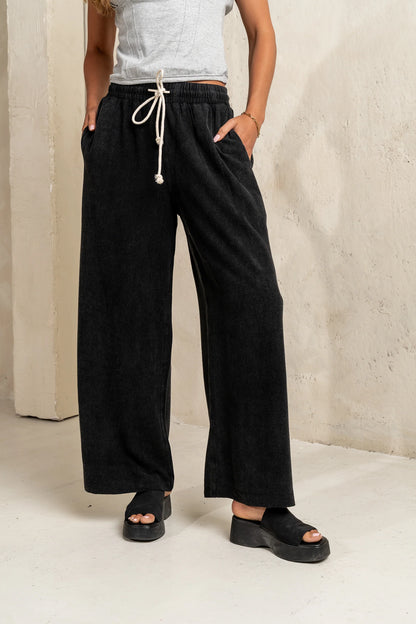 Nico Wide Leg Pants in Black FINAL SALE