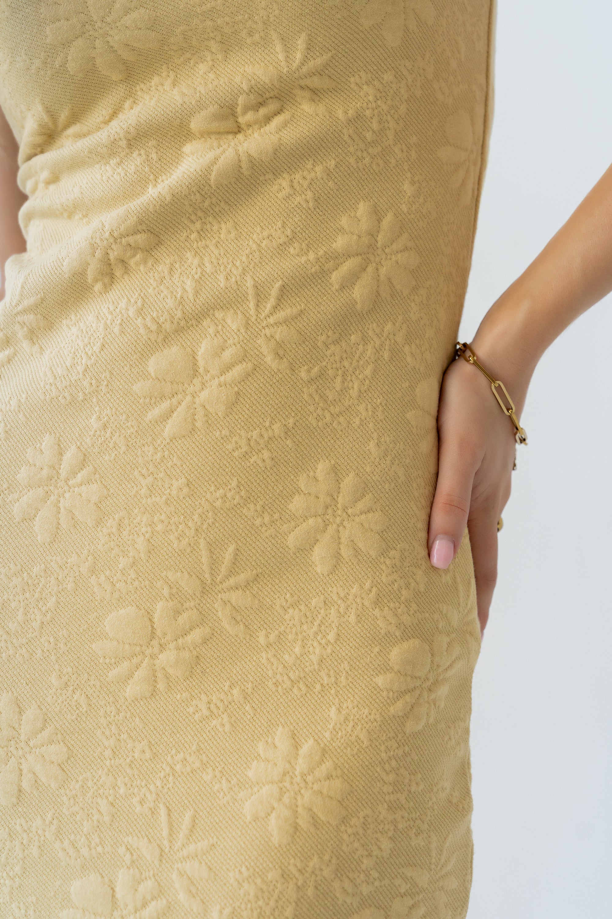 Melissa Textured Maxi Dress in Yellow