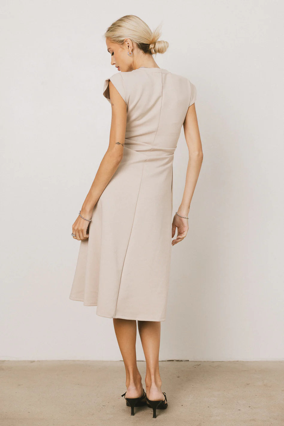 Kyra Midi Dress in Khaki FINAL SALE