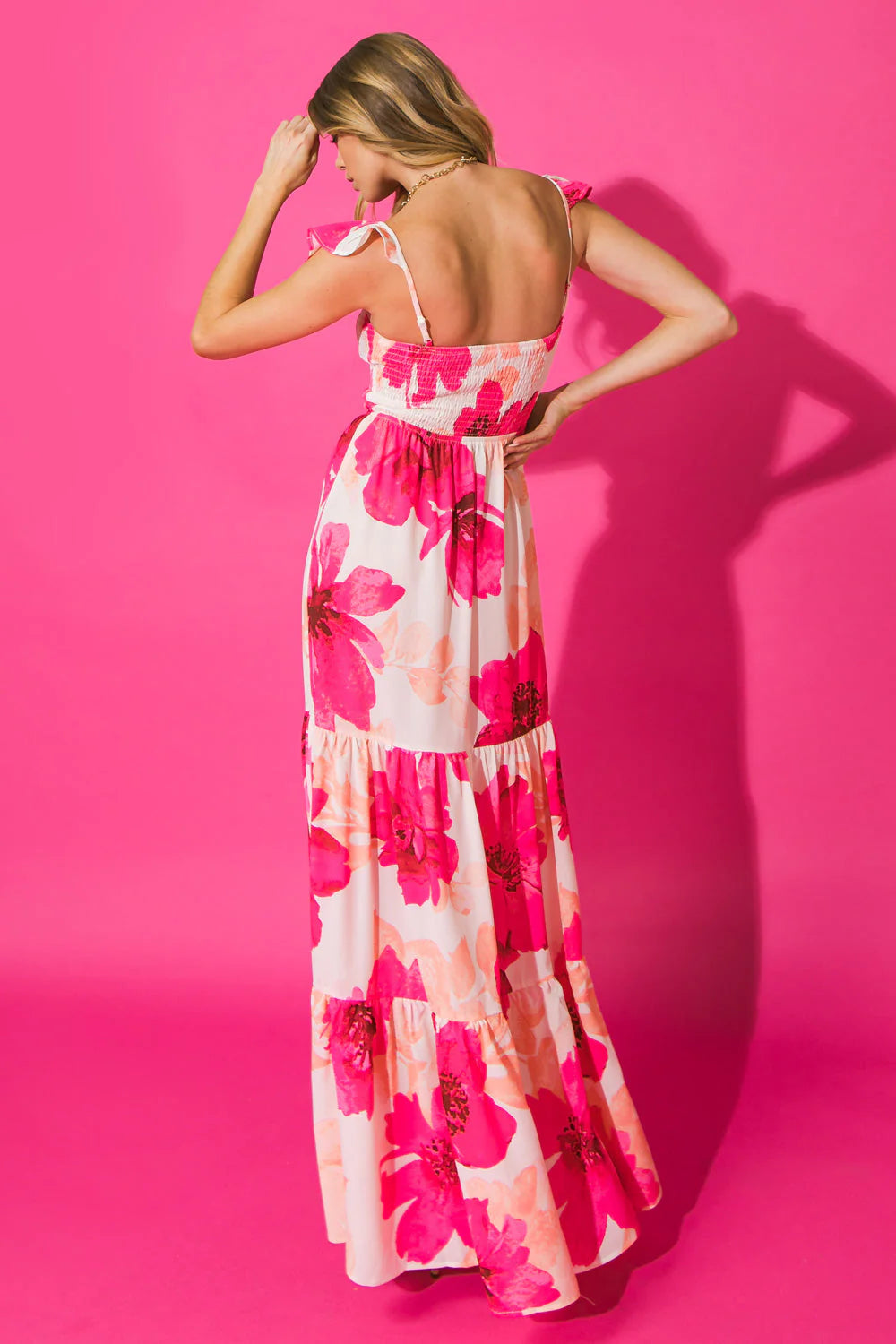 FEEL LIKE MOVING FLORAL MAXI DRESS