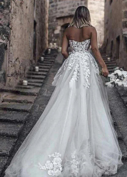 A line Tulle Skirt Floral Lace Sweetheart Wedding Dresses Backless
