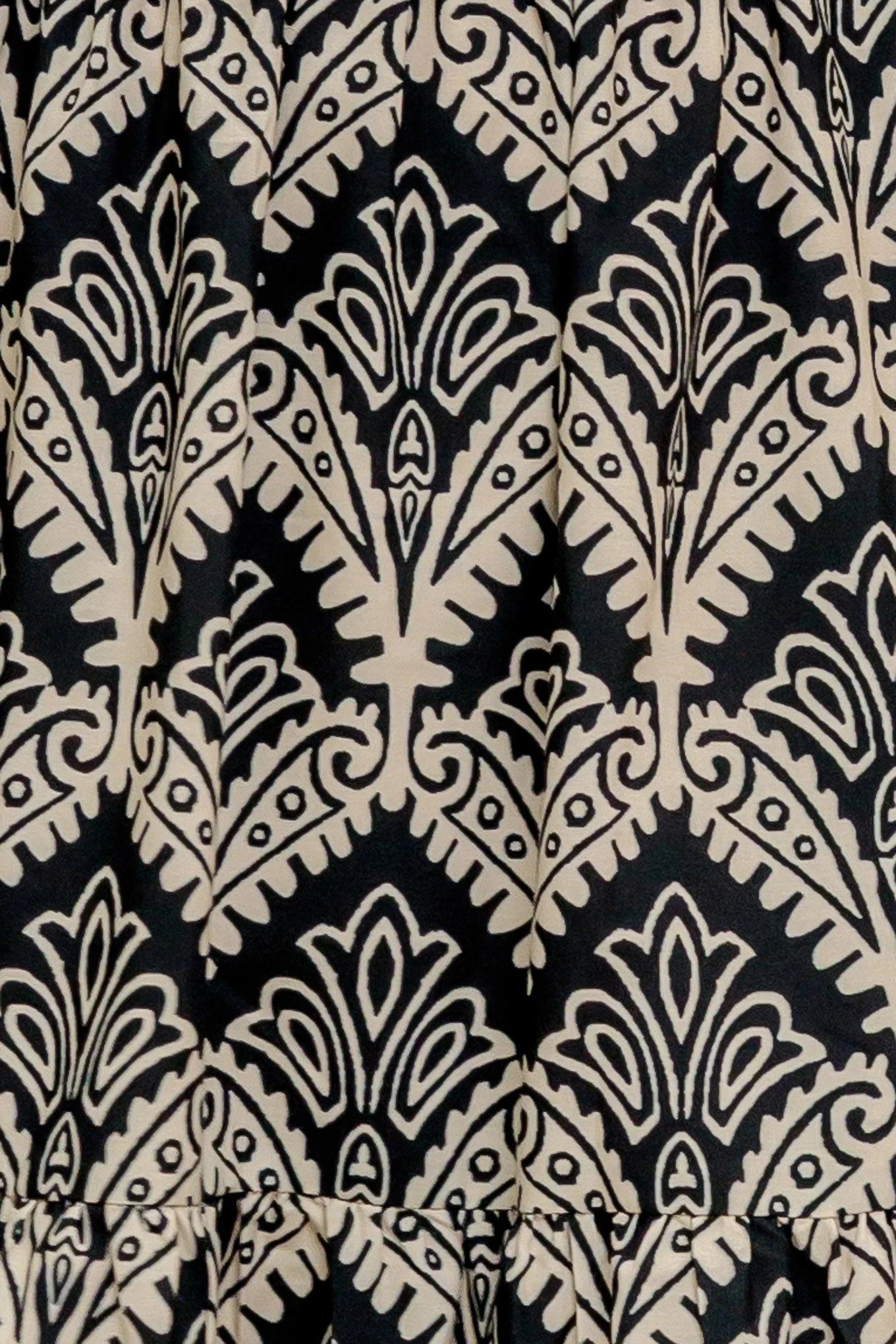 Hazelwood Garden Maxi Dress Black Ivory