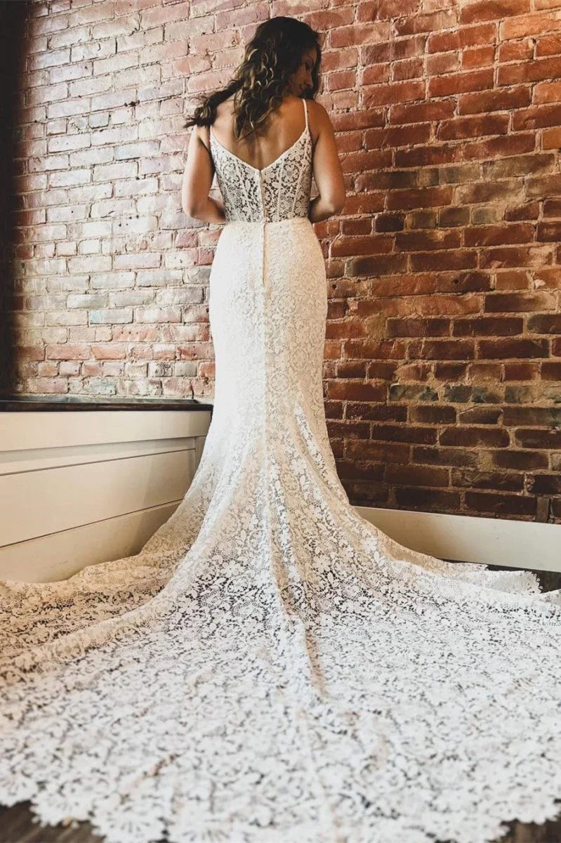 White Lace Sweetheart Sleeveless Mermaid Long Wedding Dress