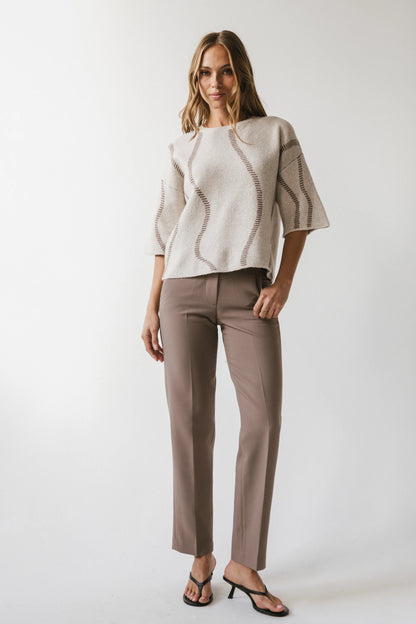 Mitchel Straight Leg Trouser in Taupe