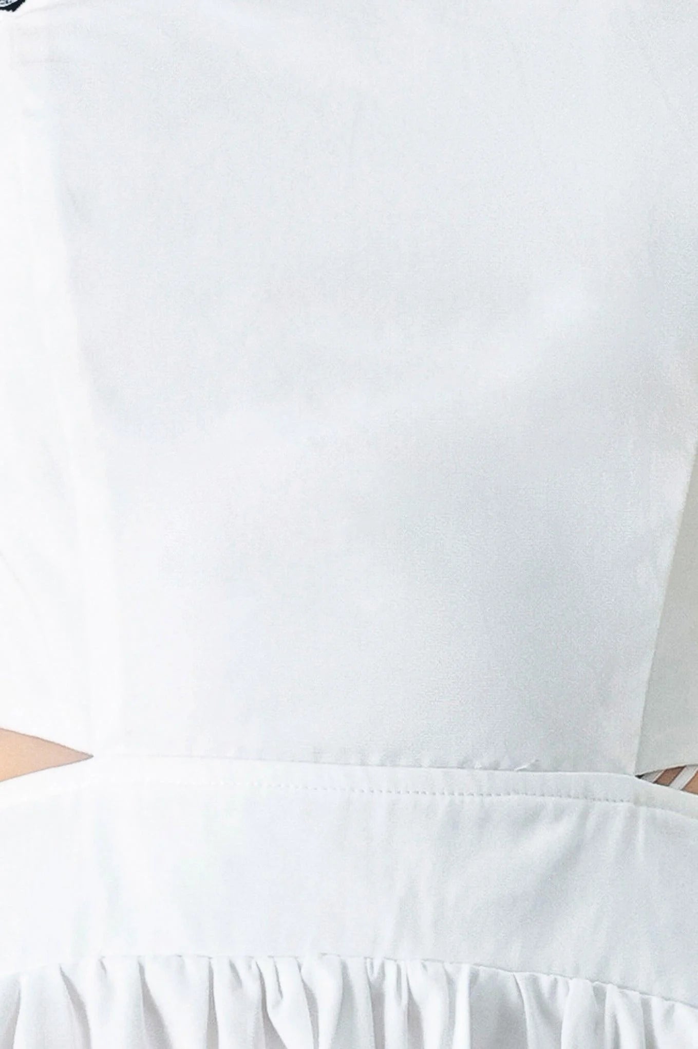 PURE ELEGANCE WHITE MIDI DRESS