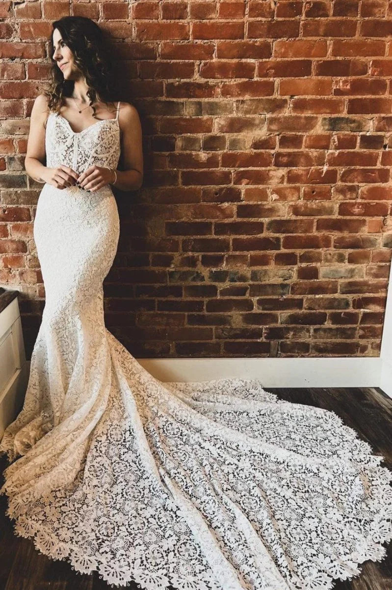 White Lace Sweetheart Sleeveless Mermaid Long Wedding Dress