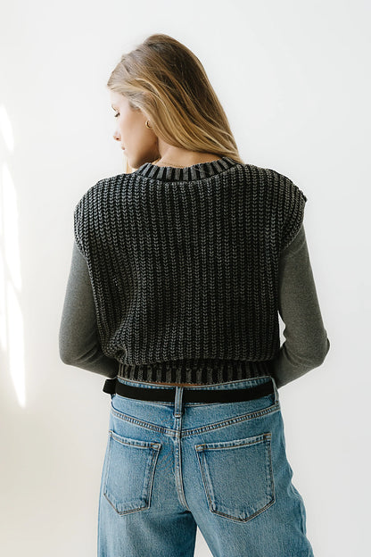 Jessi Suede Belt in Black