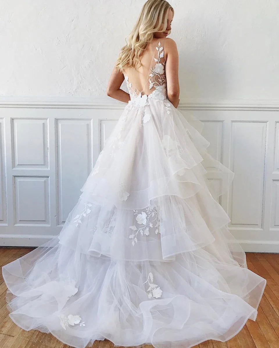 Sleeveless A Line V Neck Backless White Floral Lace Appliques Wedding Dresses