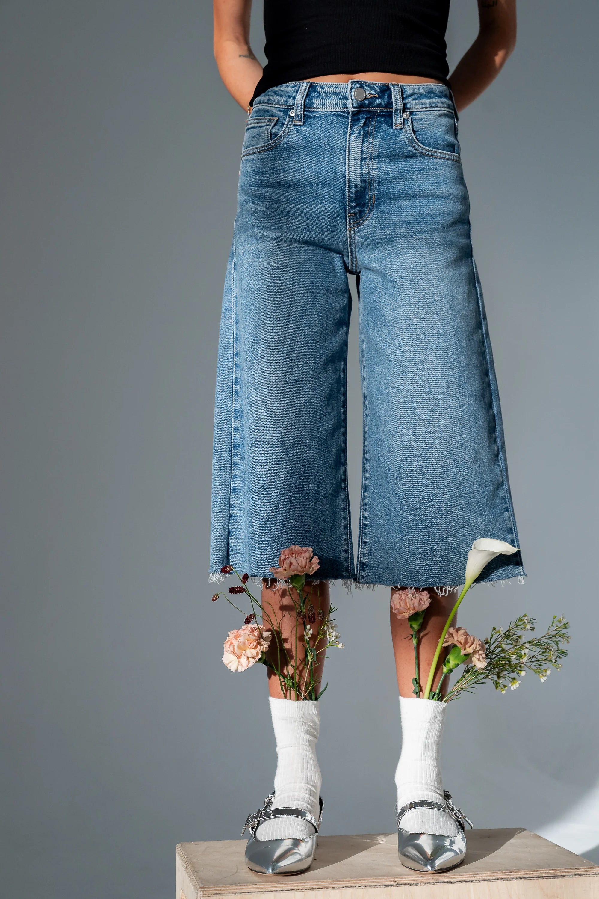 Mina Capri Pants
