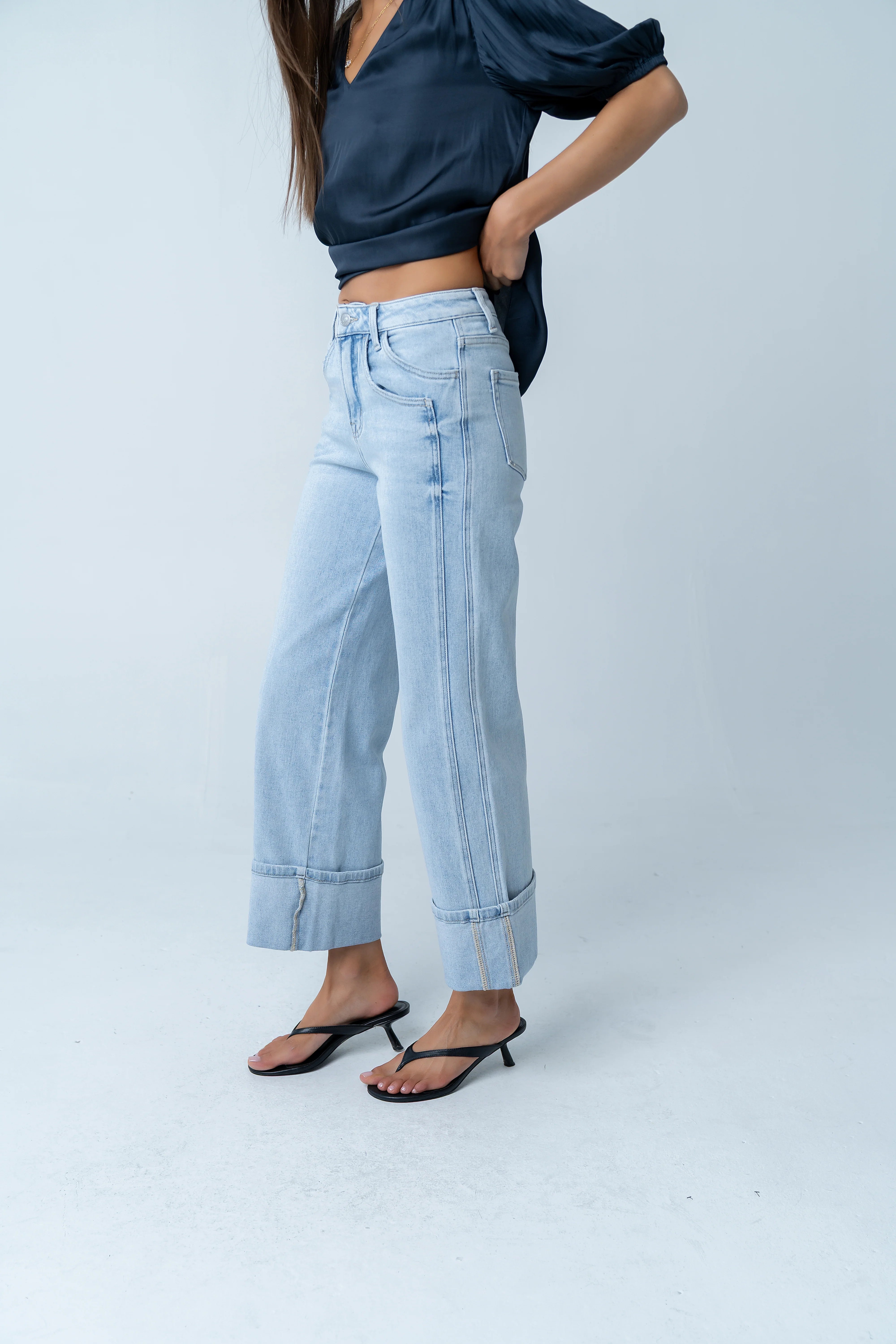 Kenyen Cuffed Wide Leg Jeans