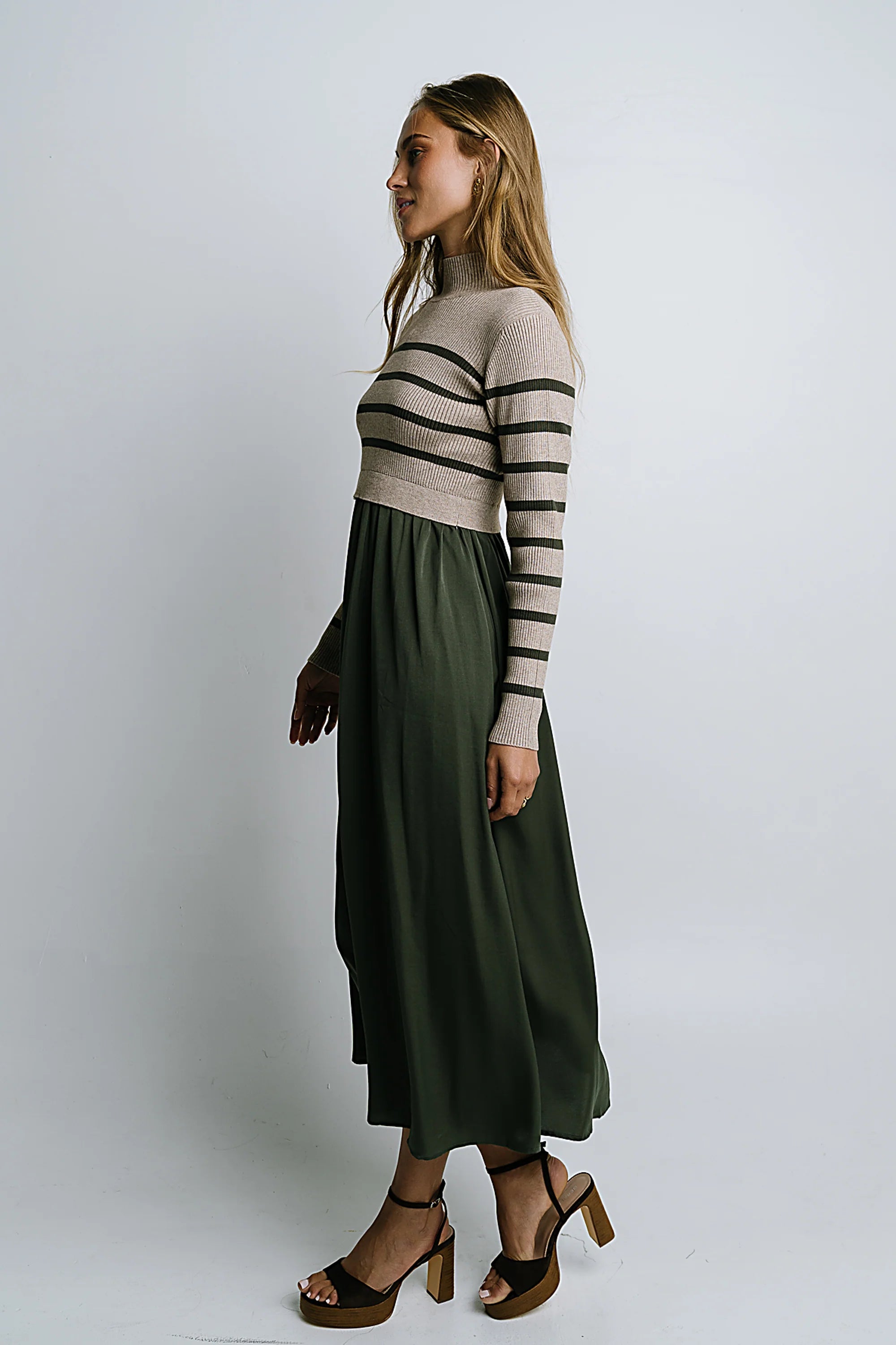 Zeda Midi Dress in Olive Stripe