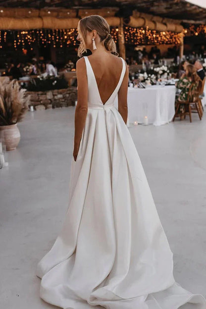 Attractive Deep V Neck White Satin Bohemian Wedding Dress