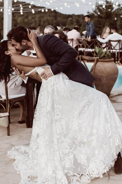 Luxury Lace Chic Halter A Line Bohemian Wedding Dress with Slit Bridal Gowns