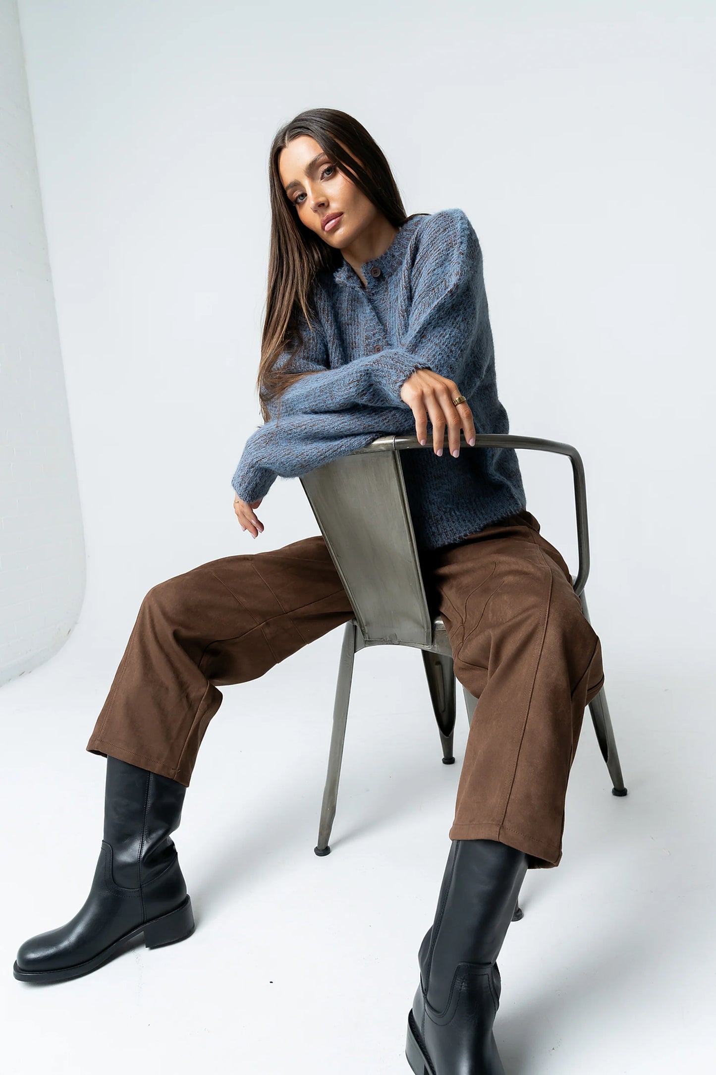 Russel Oversized Sweater in Brown