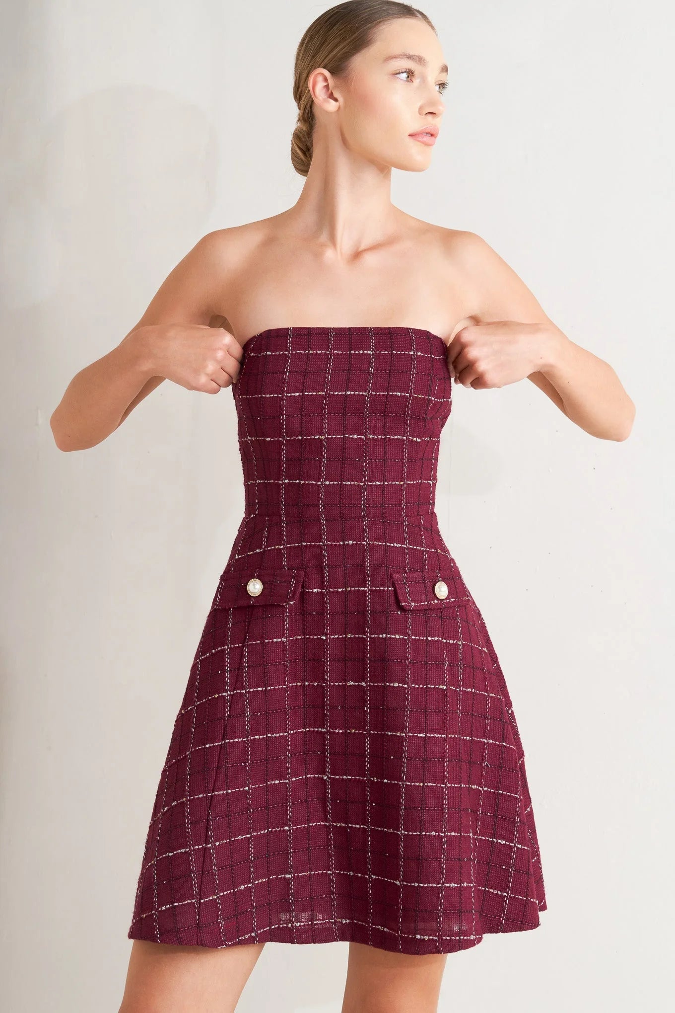TWEED STRAPLESS MINI DRESS WINE