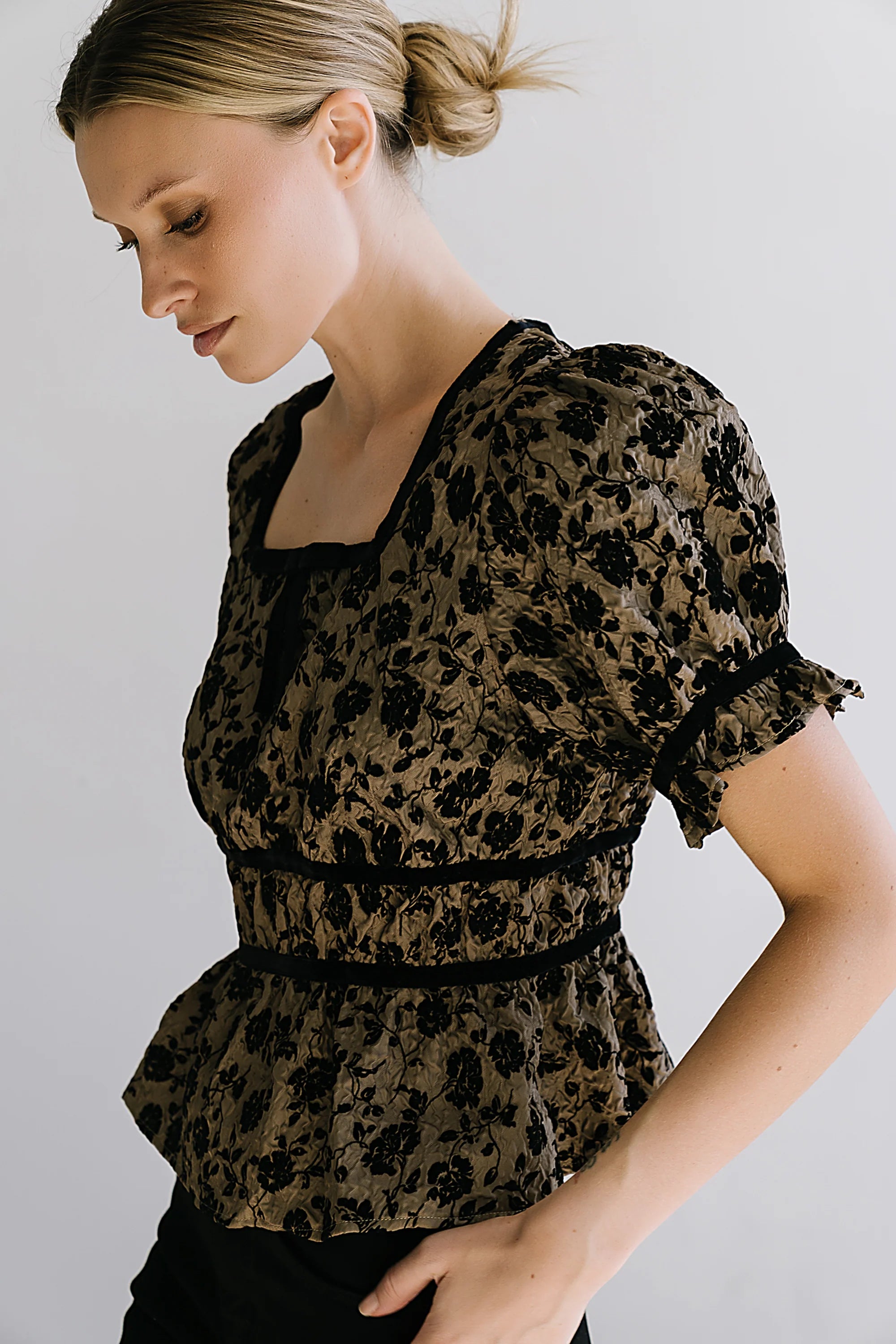 Tallie Floral Blouse in Mocha FINAL SALE
