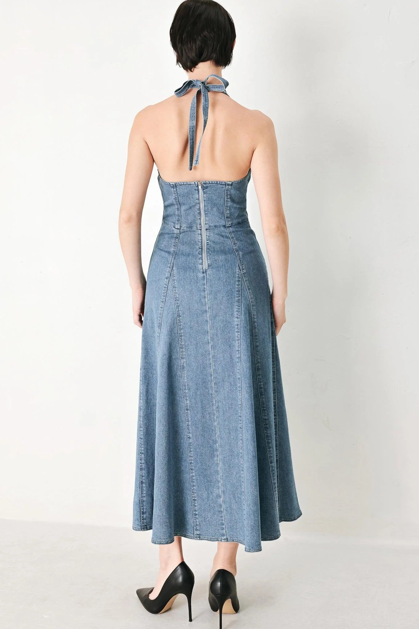 BLUE HALTER DENIM MIDI DRESS