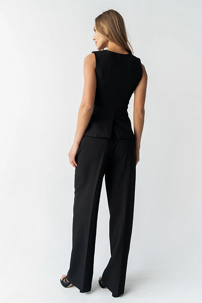 Carrie Button Up Vest in Black