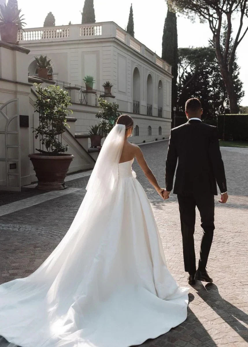 Ball Gown Sweetheart Satin Wedding Dresses