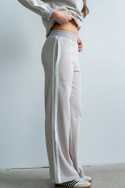 Mickey Wide Leg Jogger in Taupe