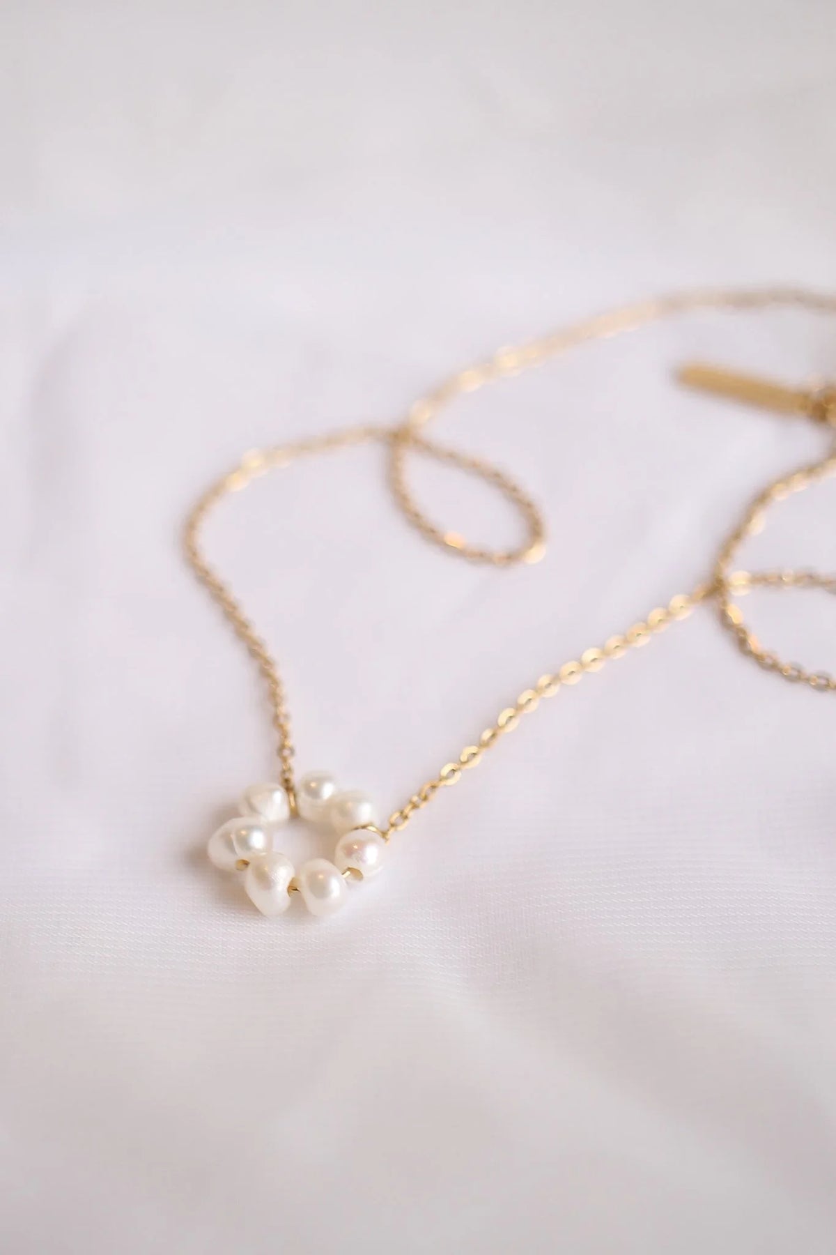 Lucy Necklace in Freshwater Pearl
