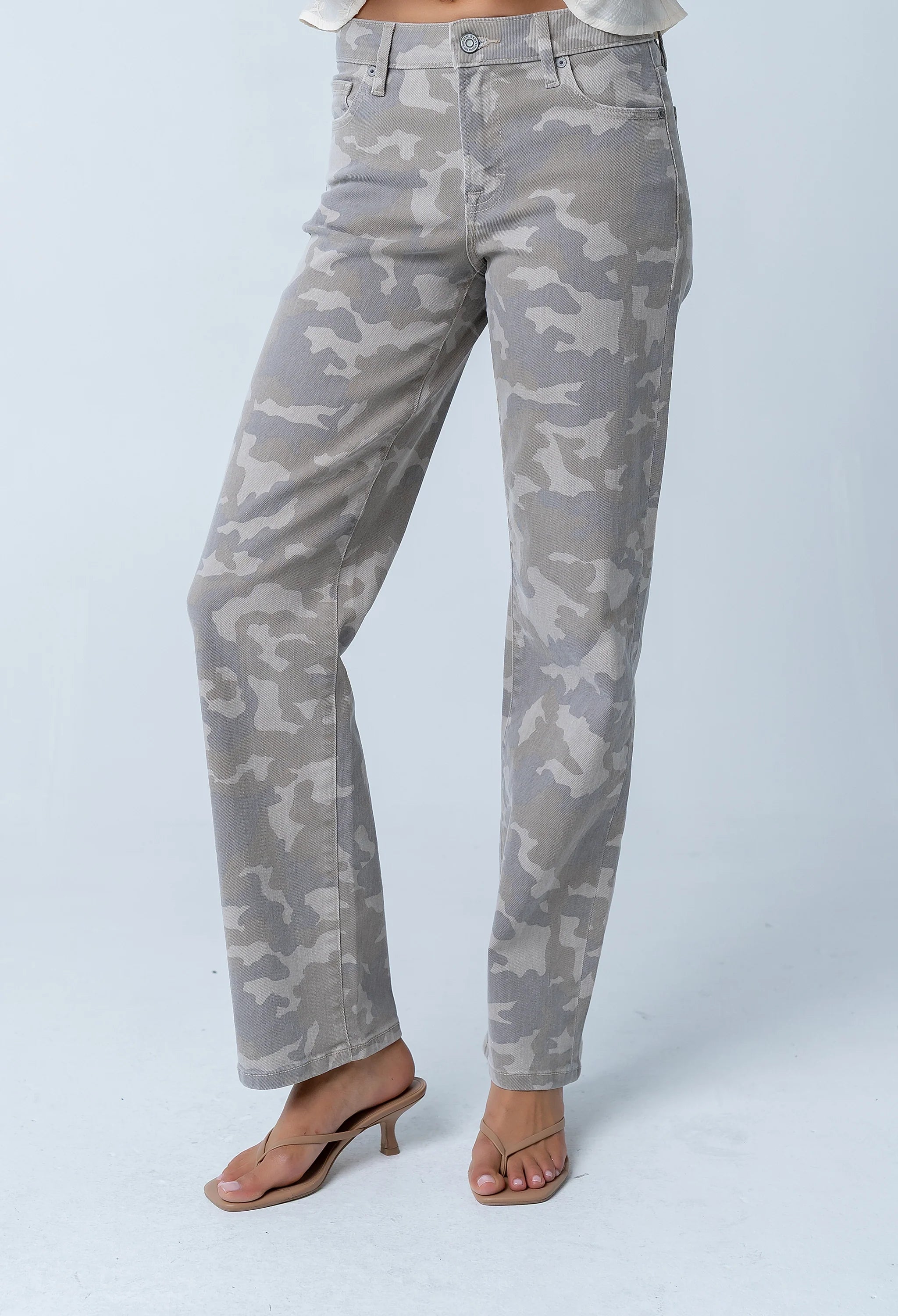 Valerie Straight Leg Jeans