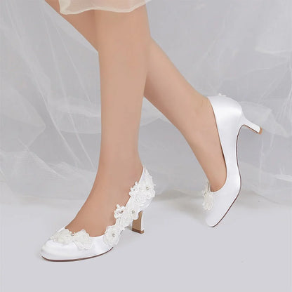 Lace Pointed Toe Chunky Heels with Beaded