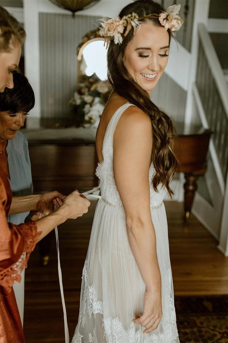 Boho V Neck Lace Tulle Wedding Dress