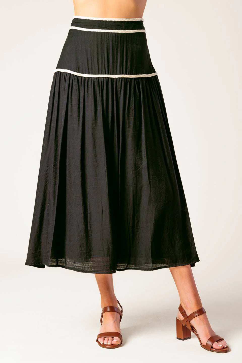 DIVIDE AND CONTOUR TOP SKIRT SET BLACK