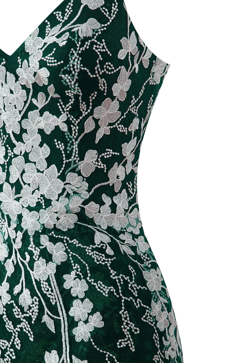 Sheath Short Spaghetti Straps Lace Homecoming Dress